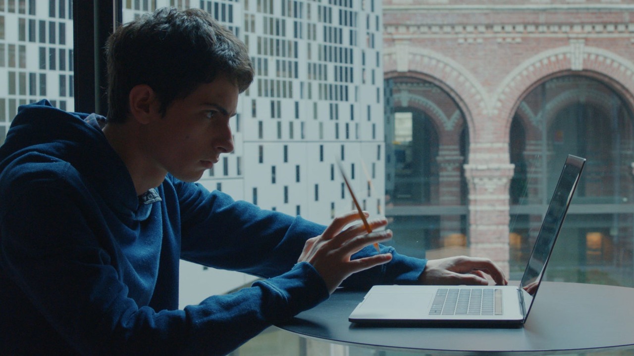 Stalk Saison 2 épisode 9 TV Time - Stalk (TVShow Time)